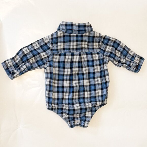 Baby GAP boys 3 -6 months button up collared shirt in plaid - Picture 2 of 4